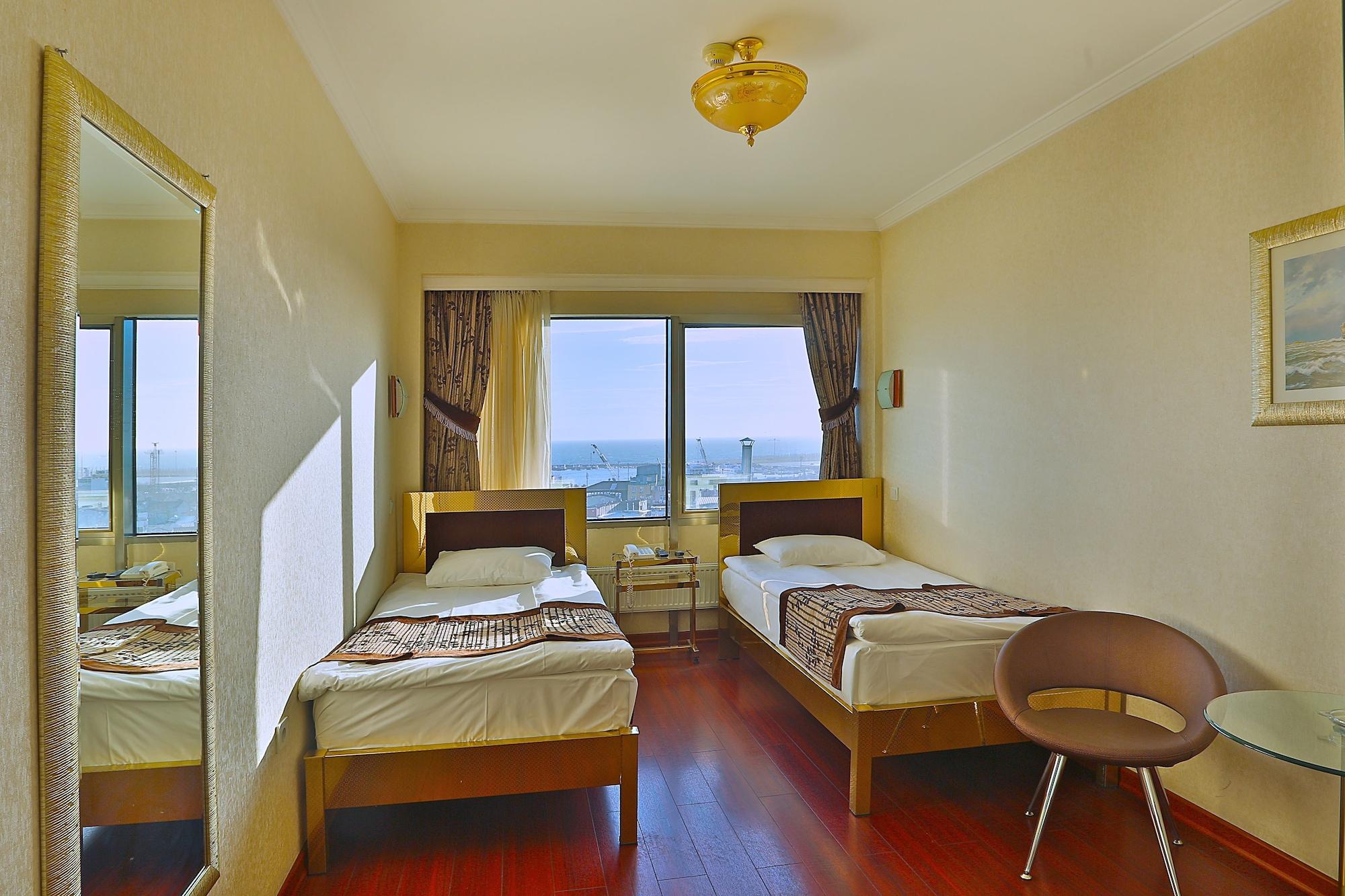 Grand Madrid Hotel Стамбул Экстерьер фото