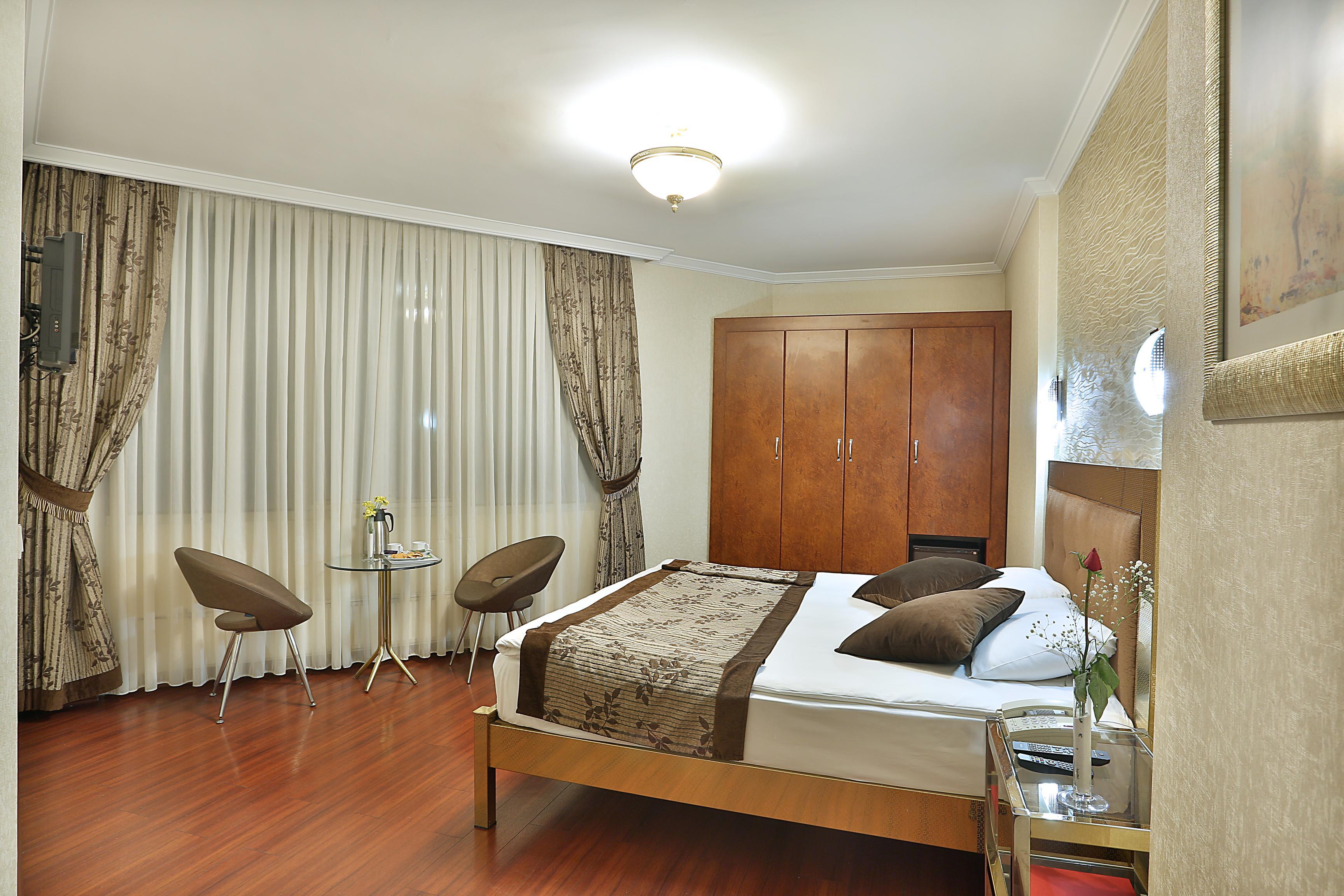 Grand Madrid Hotel Стамбул Экстерьер фото